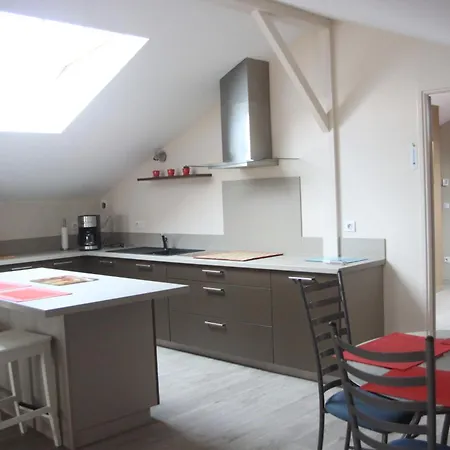 Loft Grand Confort Avec Piscine Montalzat