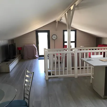 Loft Grand Confort Avec Piscine * Montalzat