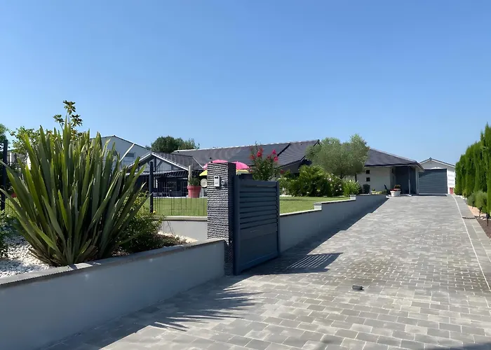 Loft Grand Confort Avec Piscine